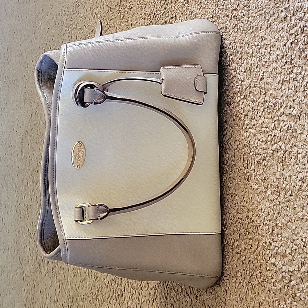 Coach Handbag Authentic Very Nice Condition